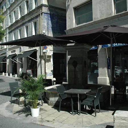 De La Croix Centre Avignon